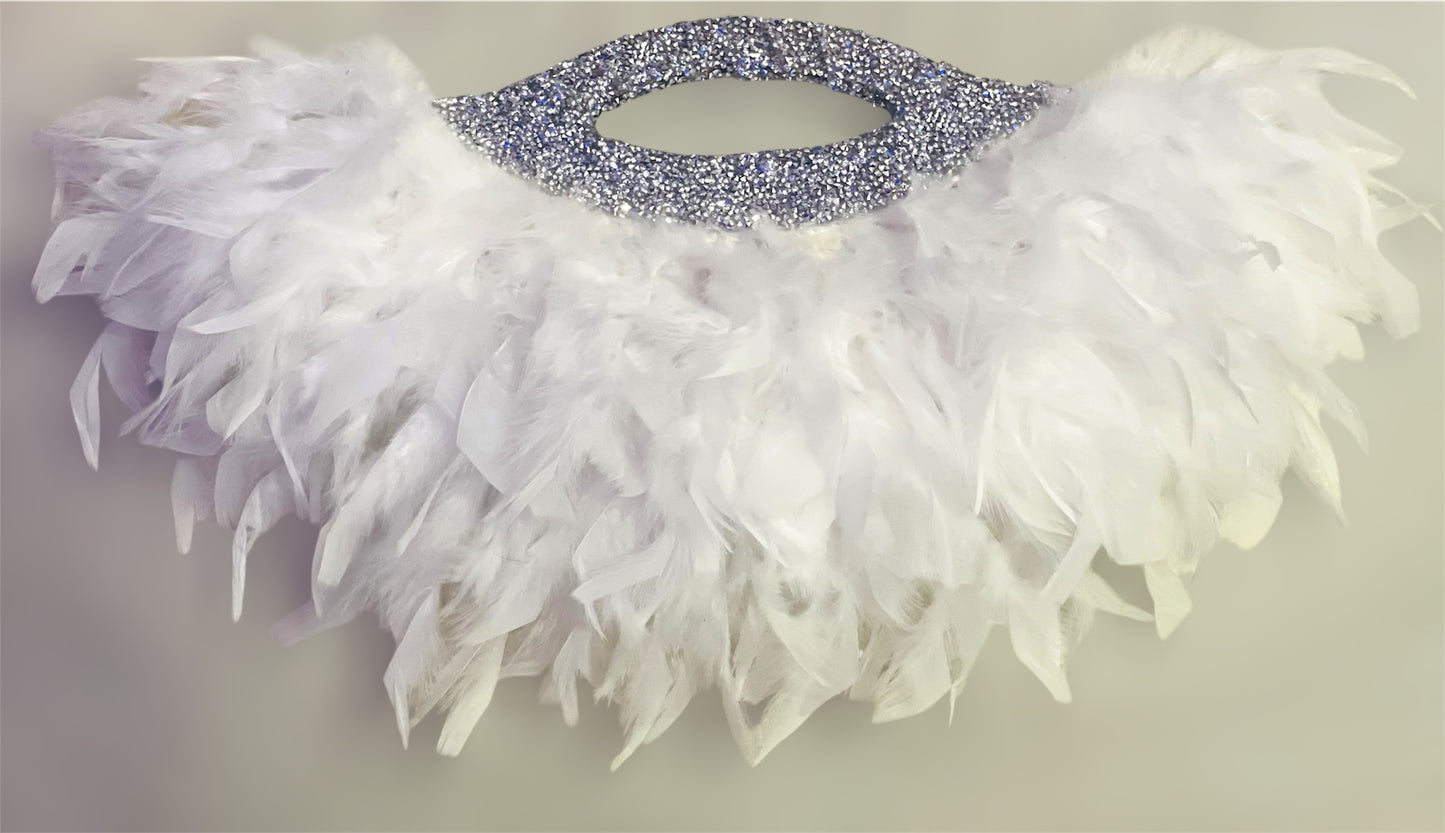 Luxury Bridal Feather Fan – Wedding, Engagement, & Photoshoot Hand Fan