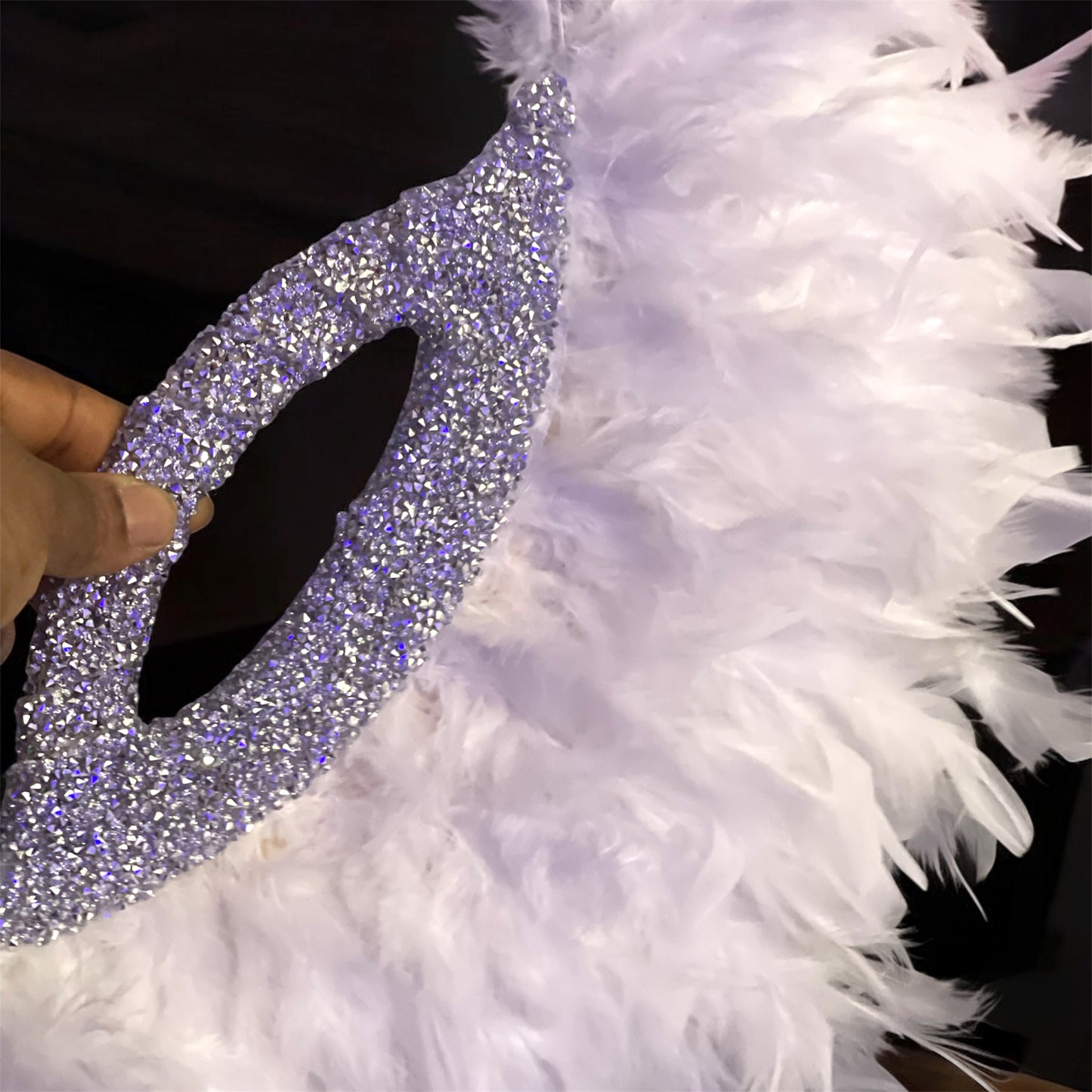 Luxury Bridal Feather Fan – Wedding, Engagement, & Photoshoot Hand Fan