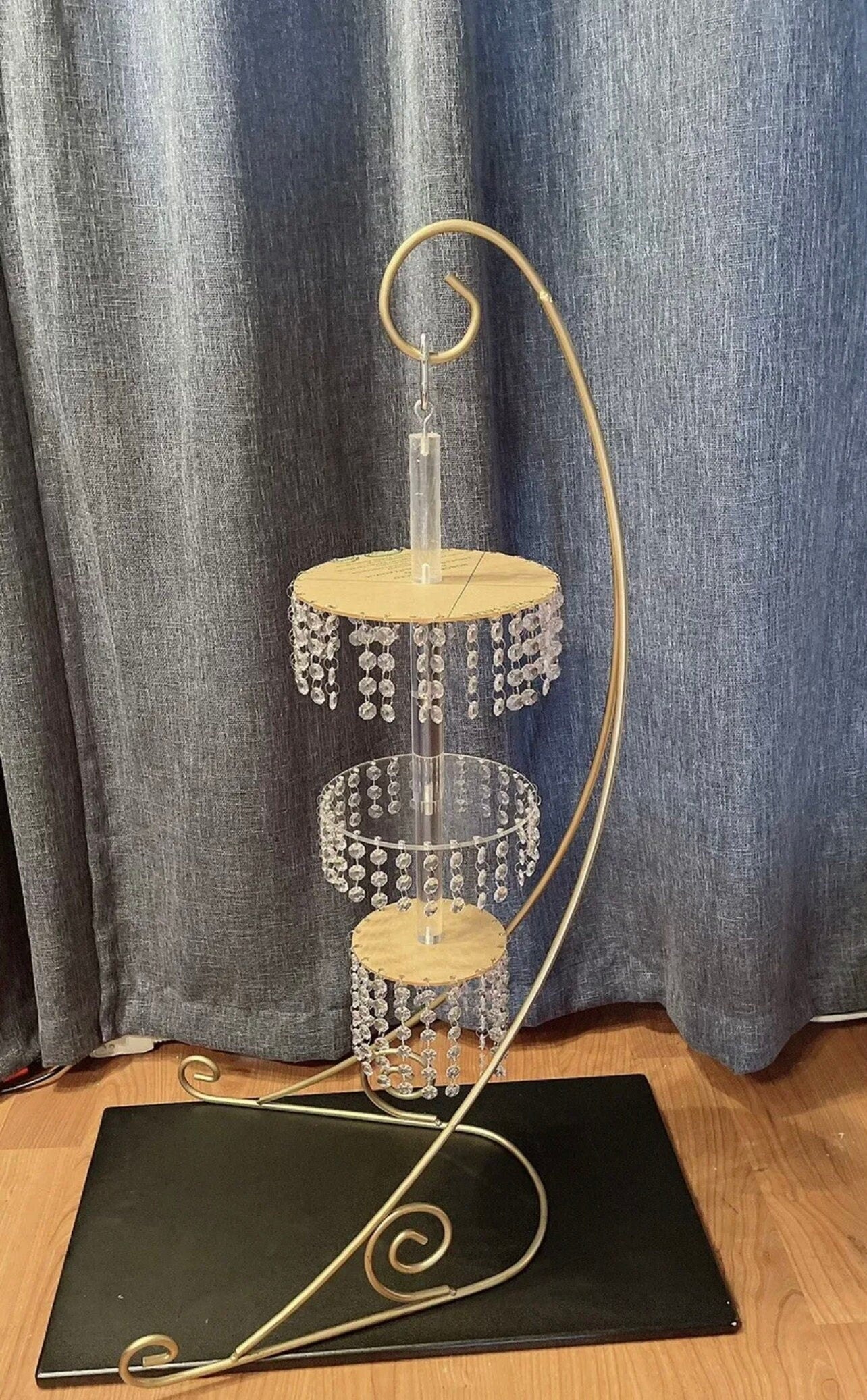Hanging Cake Stand |Floating Cake Stand