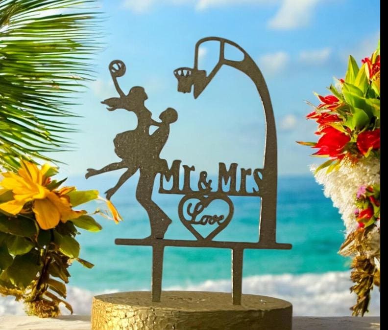 Wedding Cake Topper | Basketball couple cake topper |Mr and Mrs Cake topper |Rustic Cake topper