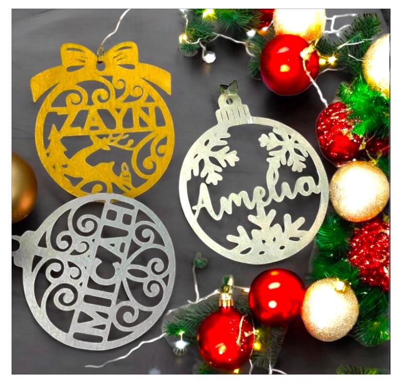 Family Christmas Ornaments - Personalized Ornaments With Names - Custom Xmas Tree Ornament - Pet Christmas Ornaments - Xmas gift Cat or Dog