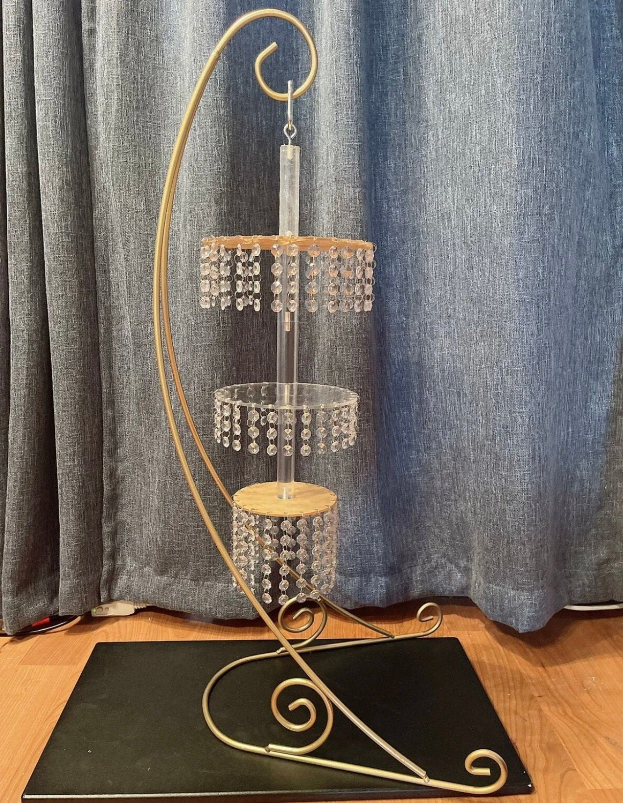 Hanging Cake Stand |Floating Cake Stand