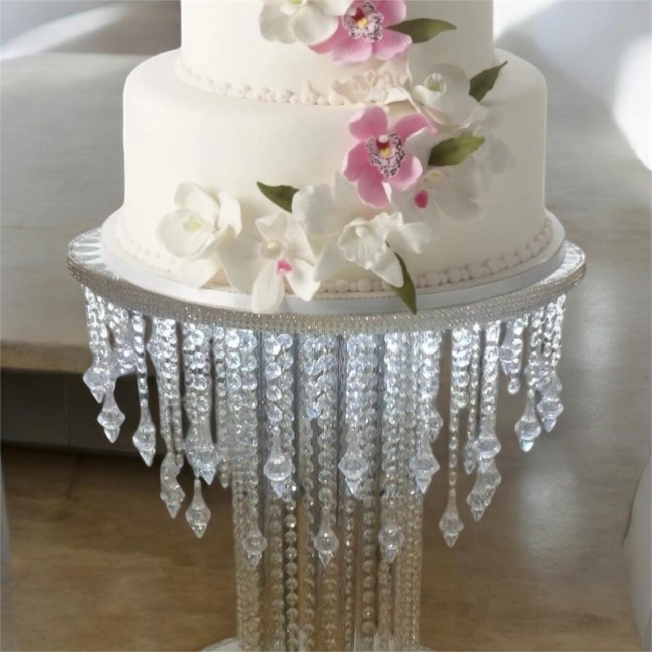 Cake Stand Chandelier cake stand| crystal cake Stand | wedding cake Table  with LED Lights