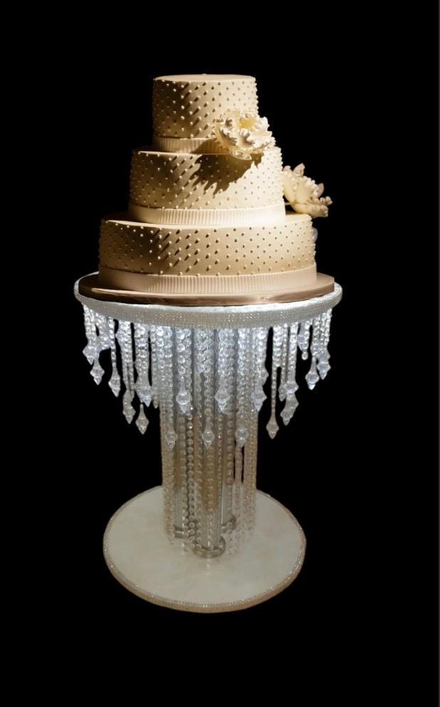 Cake Stand Chandelier cake stand| crystal cake Stand | wedding cake Table  with LED Lights
